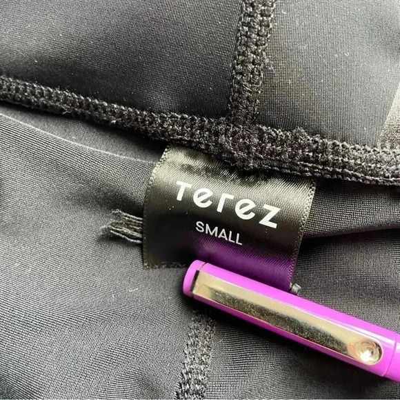 NEW Terez UpLift Bike Shorts in Black Tonal Star Foil size Small - Picture 6 of 10